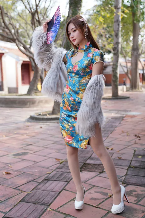 [Mzsock] NO.065 Su Xiaoli ultra short slit cheongsam high heels beautiful legs outdoor shot street photography#[102P]-51