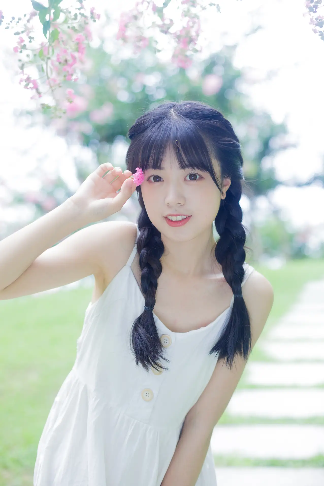 [YITUYU] 2022.08.15 Vol.1708 – Mountains and plains Cute bubbles#[28P]-12